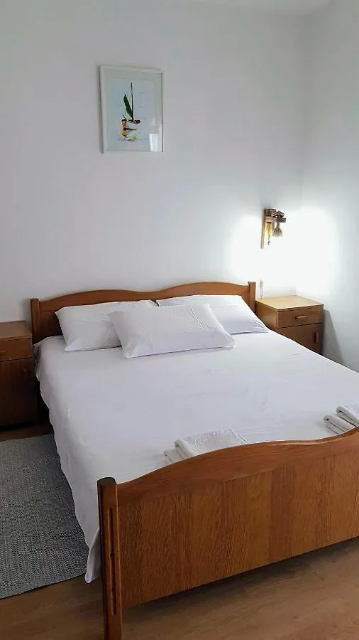 Apartments Branka- 4 Apartments In House- 1 Apartment Has Jacuzzi Vir