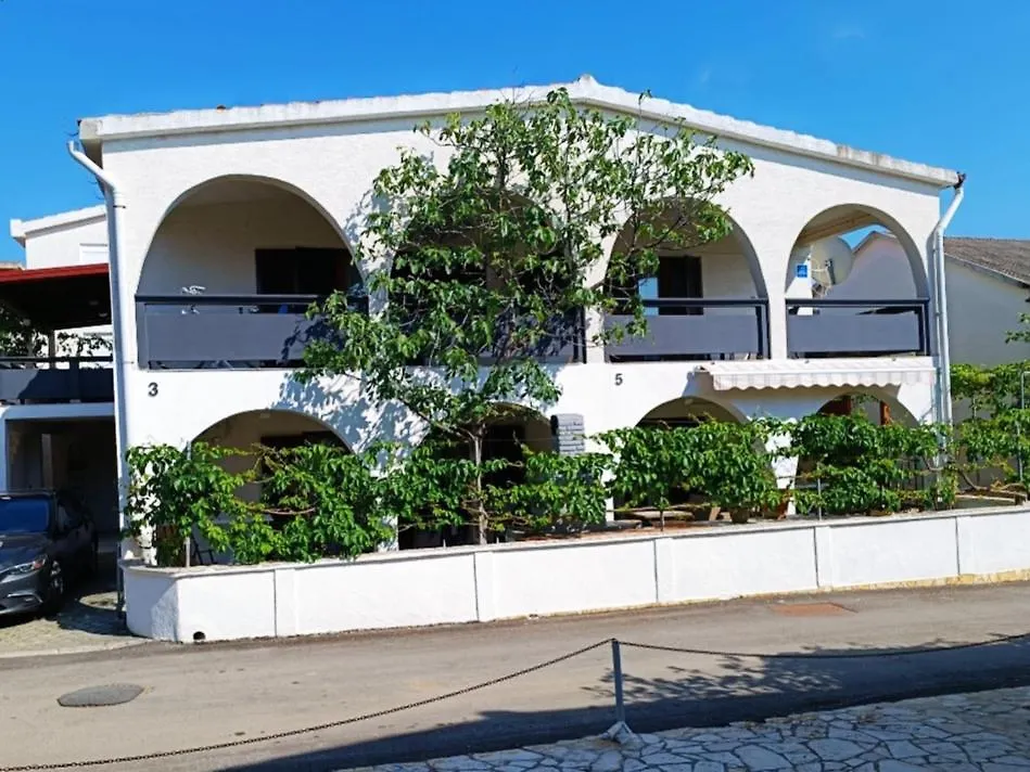 Apartments Branka- 4 Apartments In House- 1 Apartment Has Jacuzzi Vir