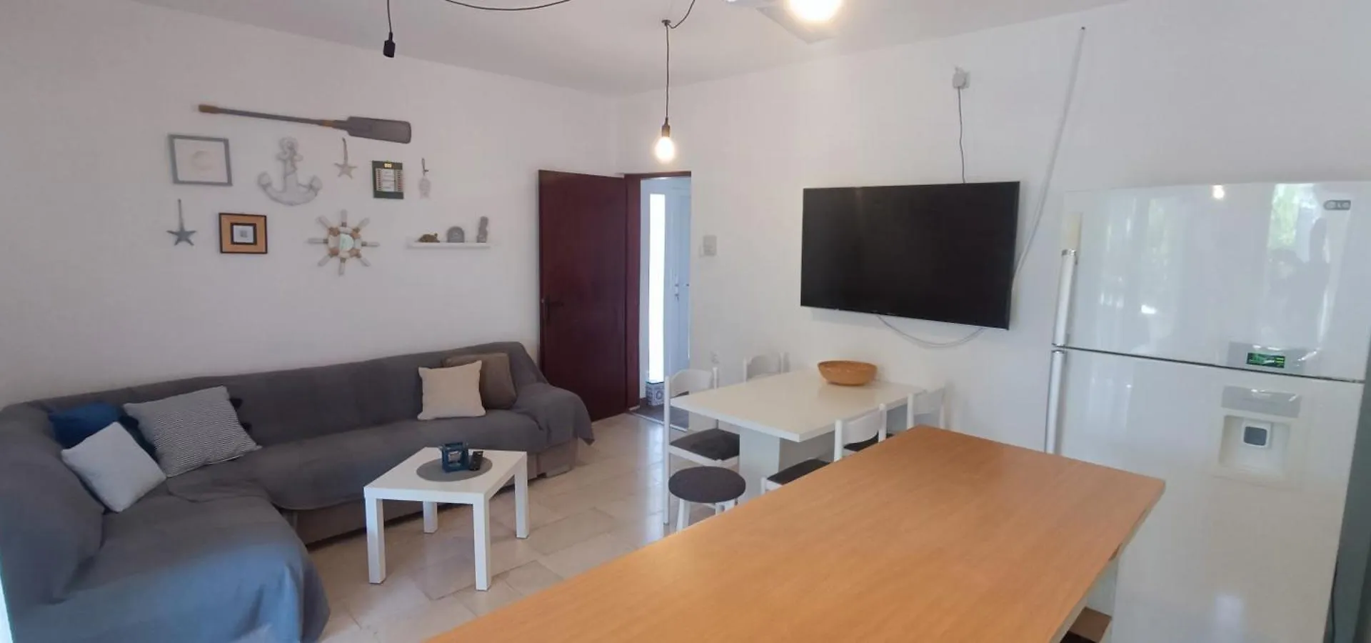 Apartments Branka- 4 Apartments In House- 1 Apartment Has Jacuzzi Vir