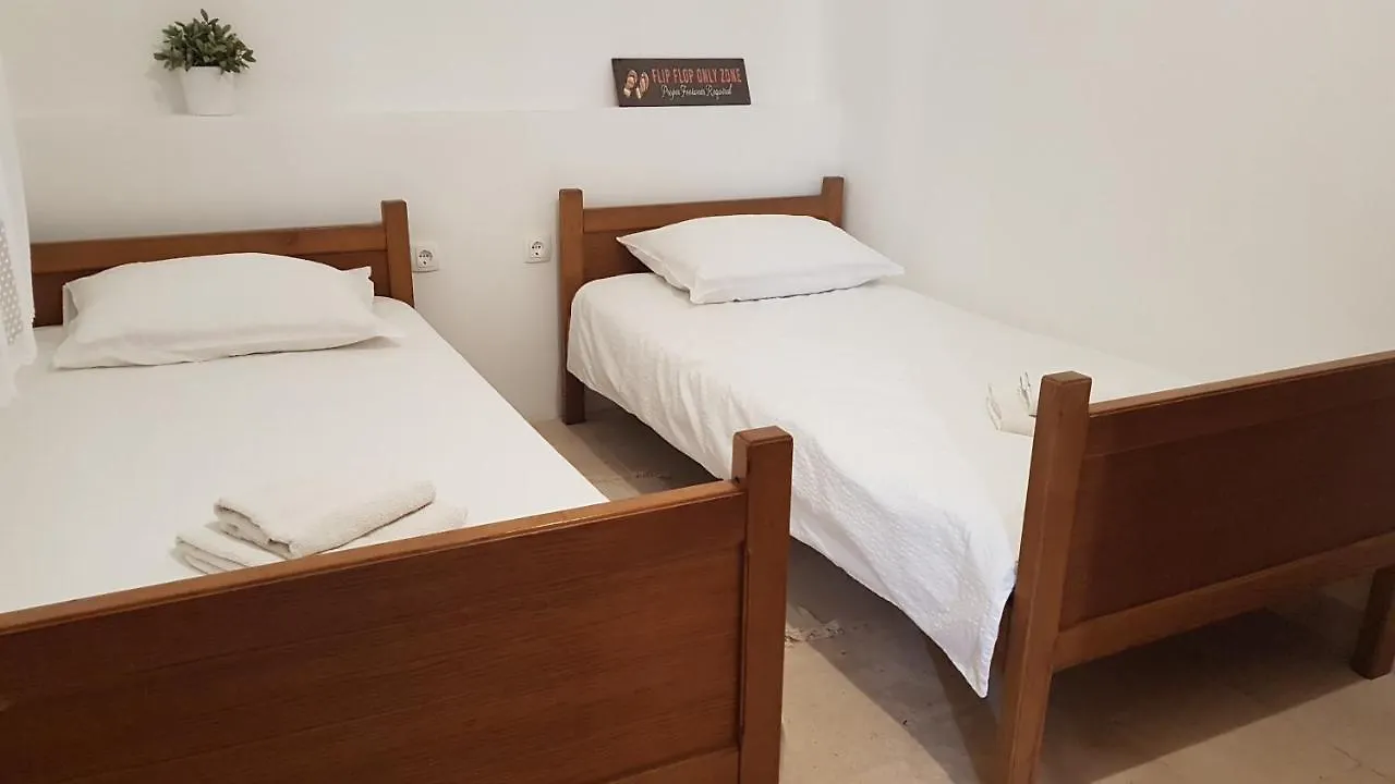 Apartments Branka- 4 Apartments In House- 1 Apartment Has Jacuzzi Vir Croatia