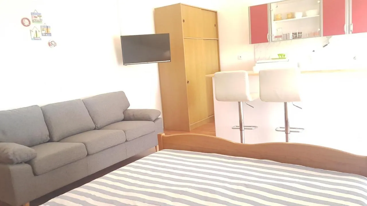 Apartments Branka- 4 Apartments In House- 1 Apartment Has Jacuzzi Vir 0*,  Croatia